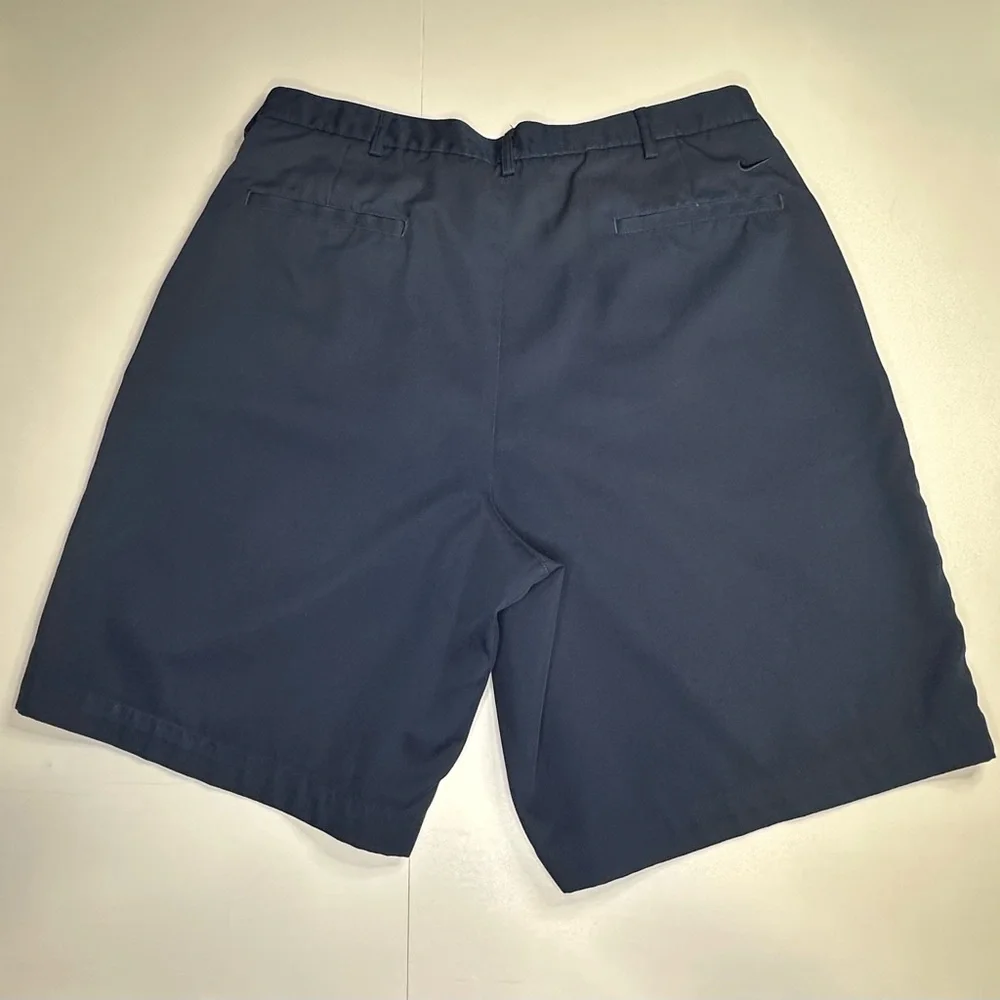 Nike Golf Dri-Fit Golf Shorts Size 34 Navy Blue With Blue‎ Logo